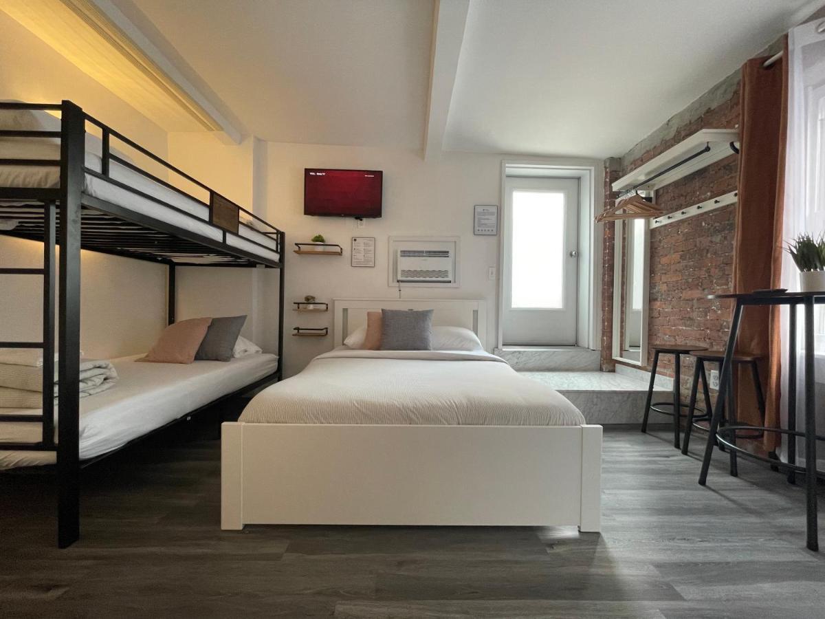 Hotel And The City, Rooftop City View New York Exterior foto
