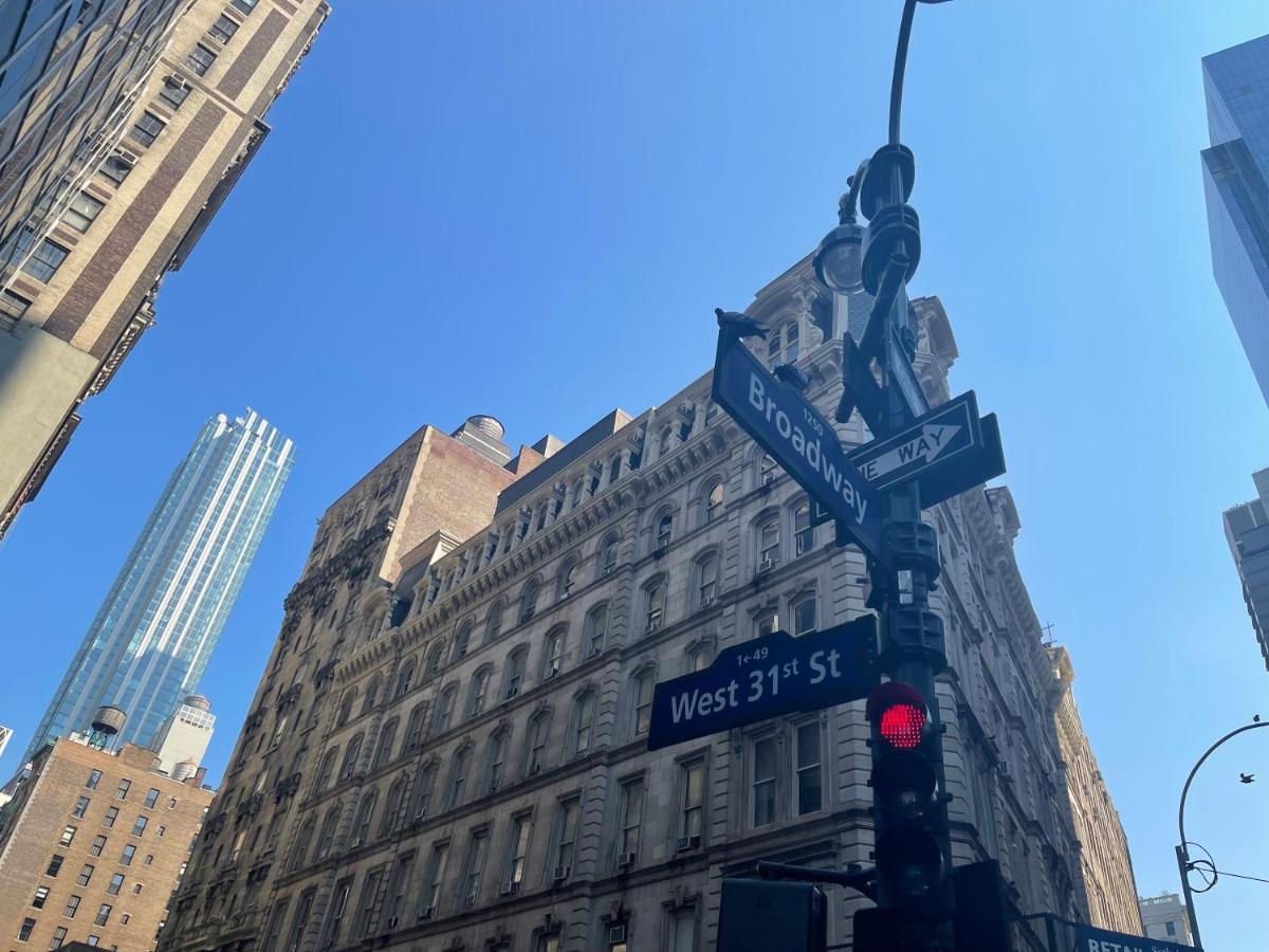 Hotel And The City, Rooftop City View New York Exterior foto