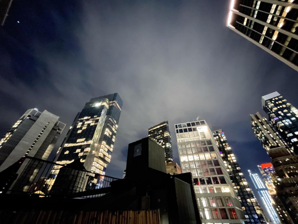 Hotel And The City, Rooftop City View New York Exterior foto